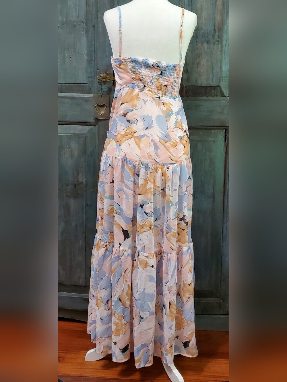 ASTR The Label BRANDY Floral Cinched Front Cutout Maxi Dress. Size XSmall - Picture 3 of 12
